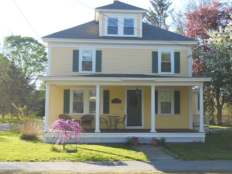 197 Arlington St — Photo 1