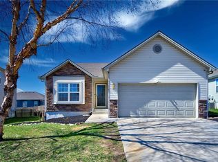 14504 Richmond Ave, Grandview, MO 64030