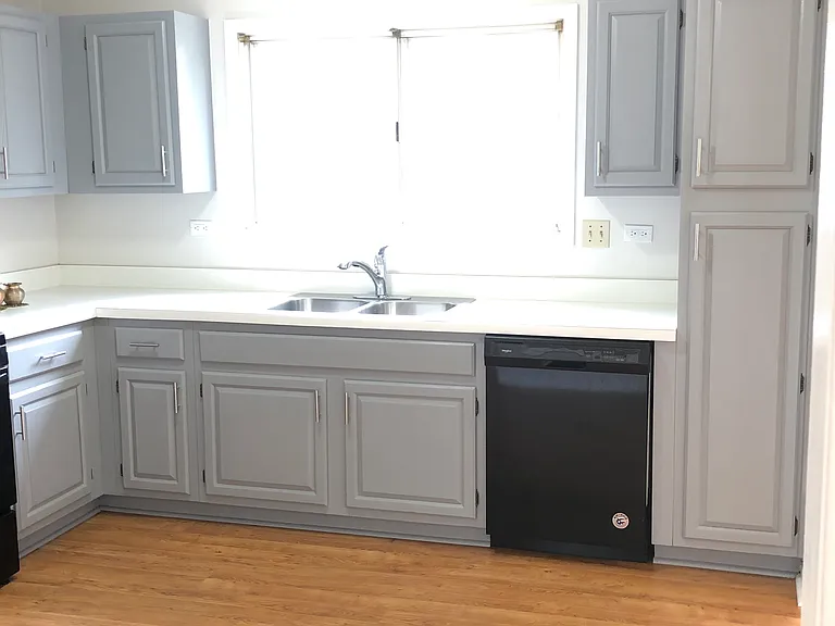 428 N Ashbury Ave — Photo 4