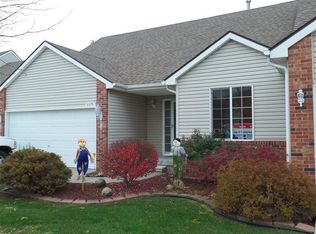 2076 W Ridge Dr, Davison, MI 48423