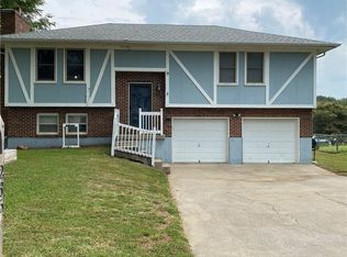 235 SE 111th Rd, Warrensburg, MO 64093