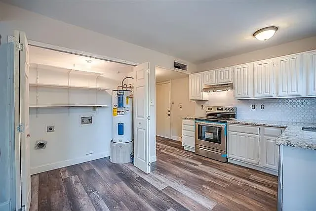 3156 Harbinger Ln — Photo 5