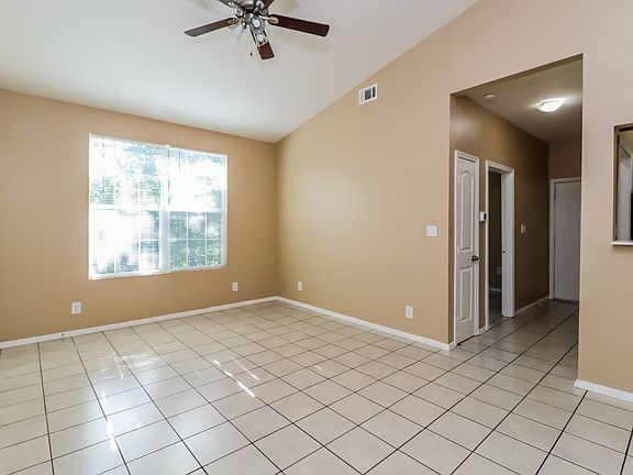 3rd image of 2915 Avenue C