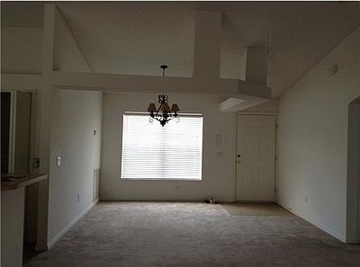 3rd image of 5215 NW Bengal St