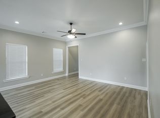 7126 Kenilworth Crossing Ave, Baton Rouge, LA 70820