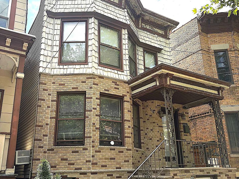 1st image of 314 Webster Ave Floor 2