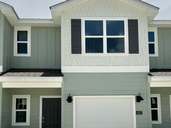 12277 Sinclair Dr, Gulfport, MS 39503
