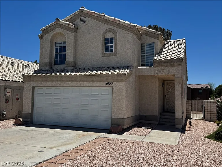 8653 Freeport Ln — Photo 2