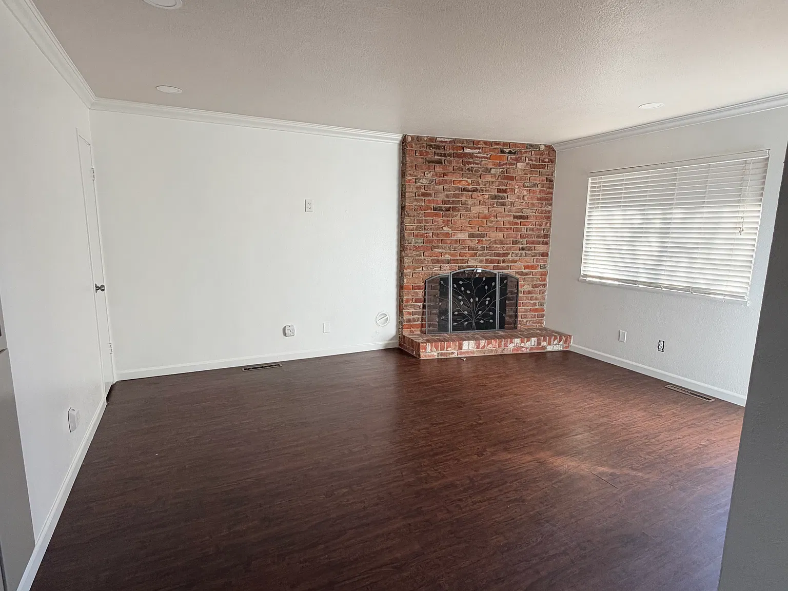 2 bed, 528 sqft, $1,800 — Photo 3