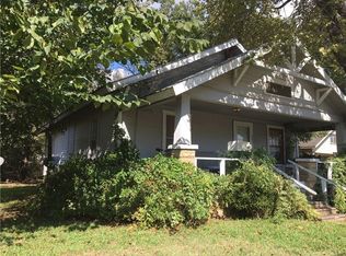 203 N Church St, Poteau, OK 74953