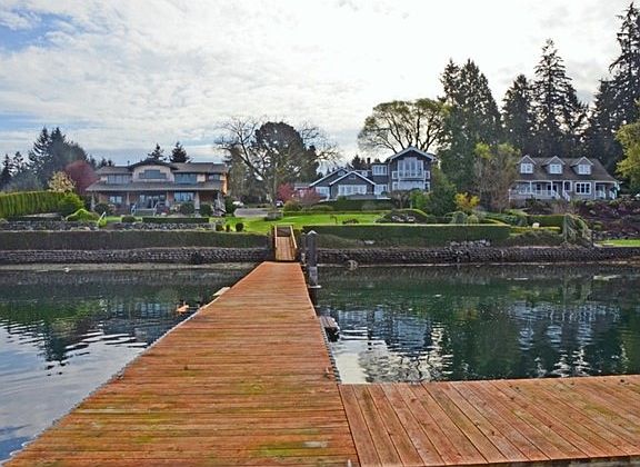2nd image of 452 6th Ave