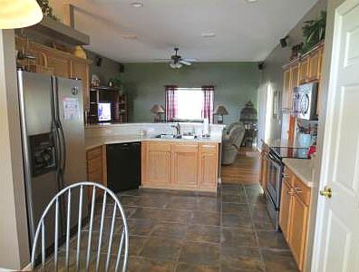 5th image of 1085 SW Jaguar Dr