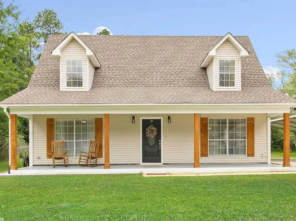 213 Maple Ave E, Satsuma, AL 36572