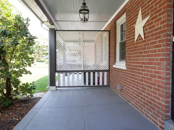 444 Saint Davids Ave, Wayne, PA 19087