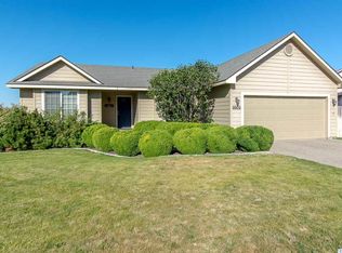 2502 W 32nd Ave, Kennewick, WA 99337