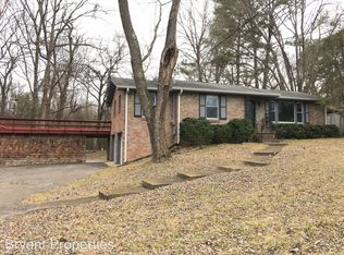 225 Sterling Rd, Hendersonville, TN 37075