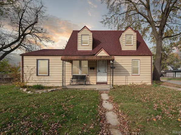 26100 Currier St, Dearborn Heights, MI 48125