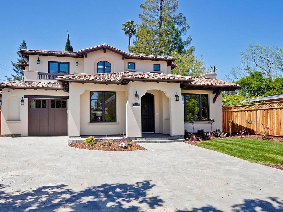 1st image of 3452 Cowper Ct