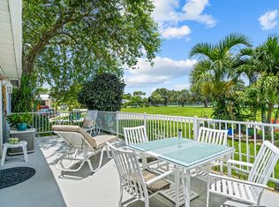 7365 Brown Rd, Barefoot Bay, FL 32976