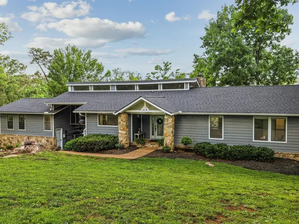 7514 Rivertrace Blvd, Knoxville, TN 37920