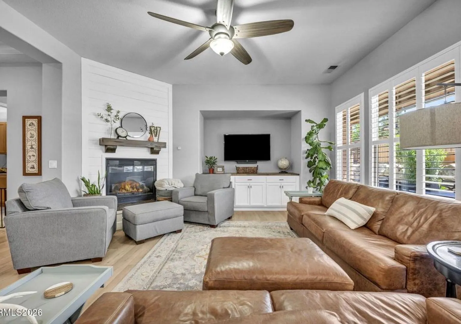 1658 Bridgeview Ct. — Photo 3