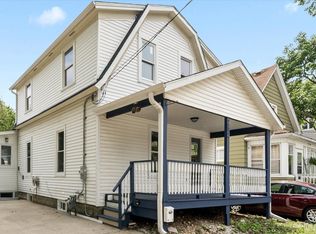 252 W Illinois Ave, Aurora, IL 60506