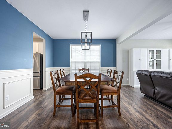 5th image of 1606 Hudgins Farm Cir