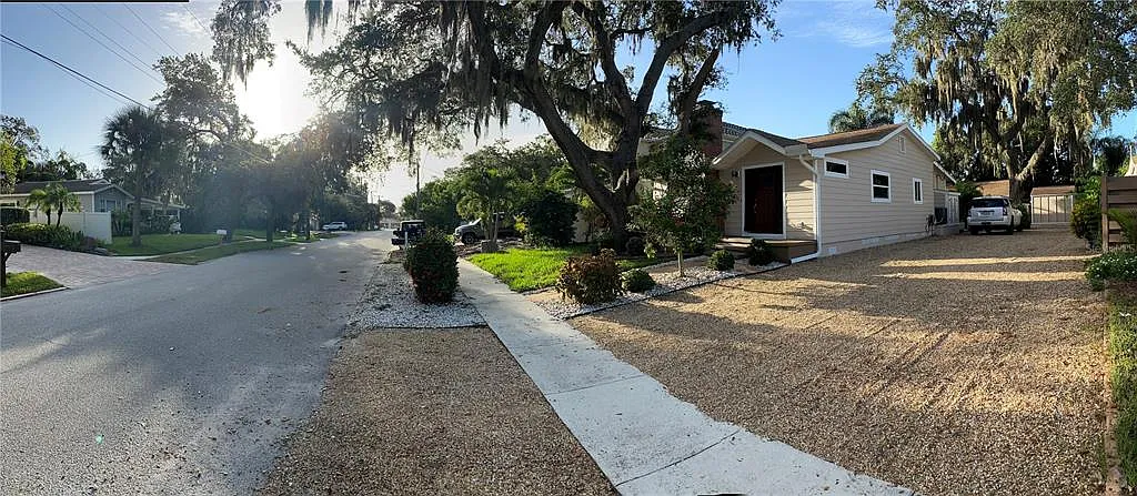 2 bed, 2.0 bath, 1606 sqft, $2,500 — Photo 2