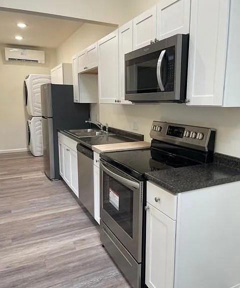 University Park Apartments — Photo 103