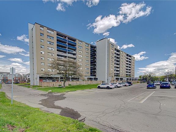 3rd image of 15 Albright Rd #914