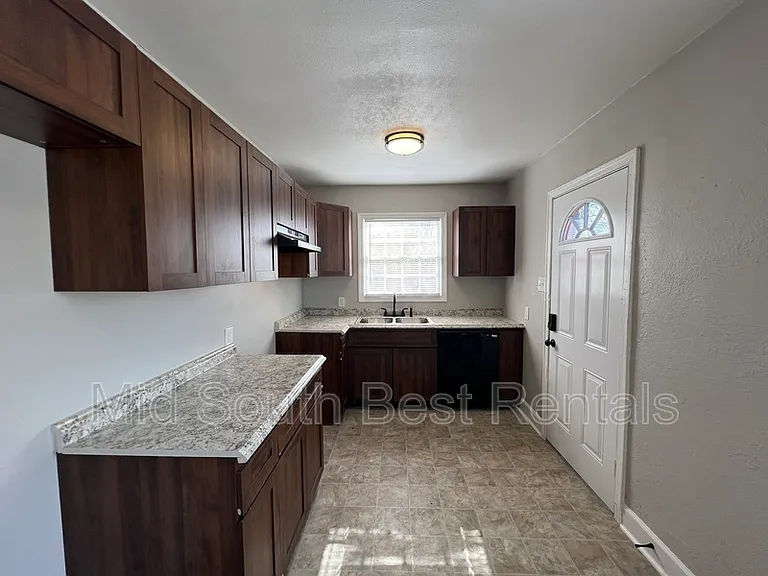 2193 Piedmont Ave — Photo 5