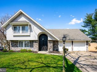 4 Tasley Ct, Marlton, NJ 08053