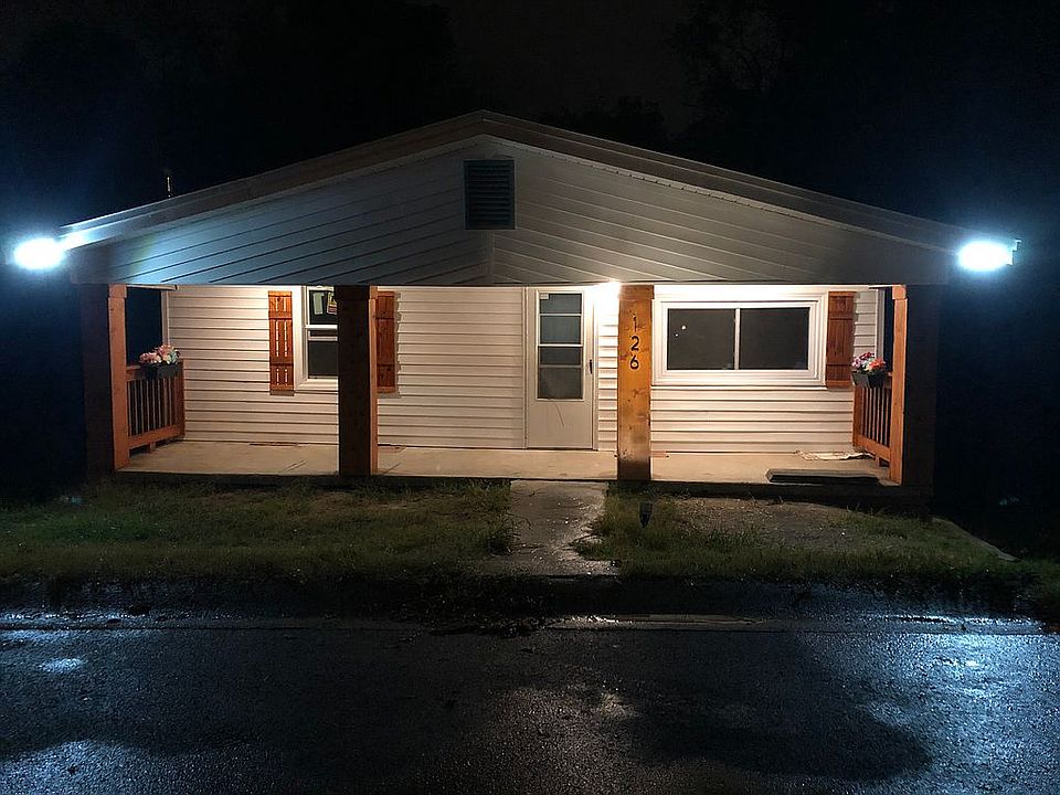 2nd image of 126 Gibson St