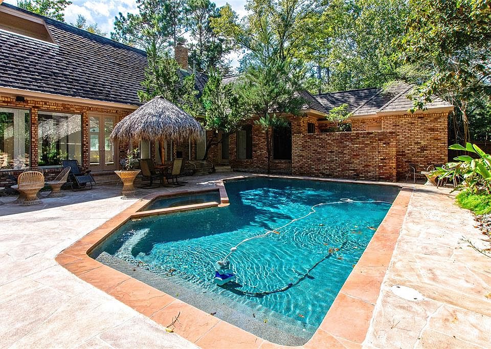 1st image of 1902 Forest Garden Dr