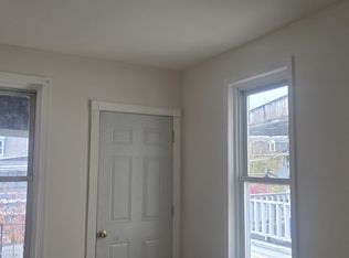 930 Pear St, Reading, PA 19601