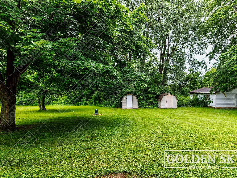 6406 E Piccadilly Rd — Photo 2