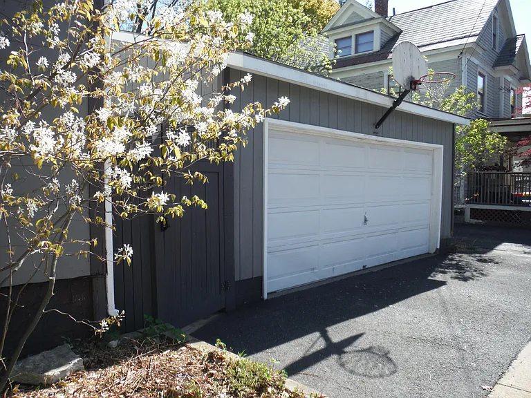 220 Ridge St #1 — Photo 31