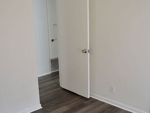 2nd image of 4327 Tallulah Dr