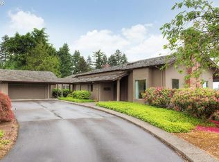 17903 Upper Cherry Ln, Lake Oswego, OR 97034