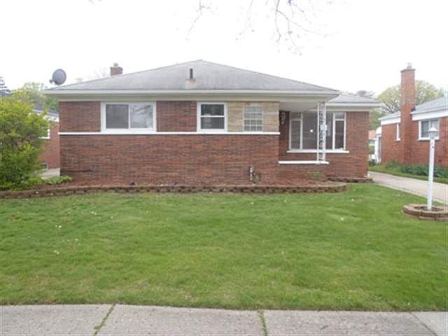 1st image of 21731 Kenosha St