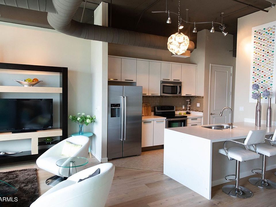 1st image of 1 E Lexington Ave Unit 706