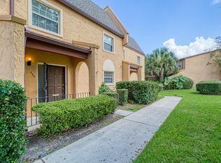 403 Abingdon Pl #82, Jacksonville, FL 32225