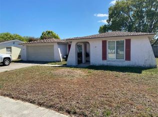 5640 Festivo Dr, Holiday, FL 34690
