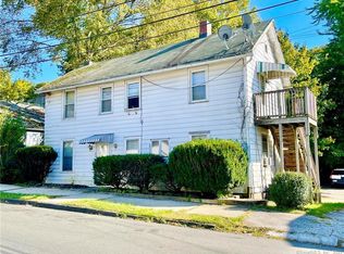 20 8th St, Derby, CT 06418