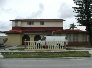 937 W 33rd St, Hialeah, FL 33012