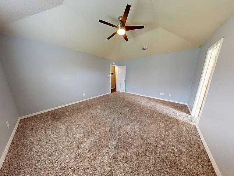 106 Cedar Ridge Dr — Photo 34