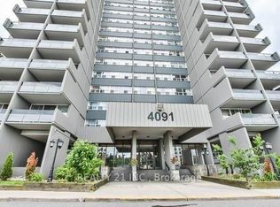 4091 Sheppard Ave E #1701, Toronto, ON M1S 3H2