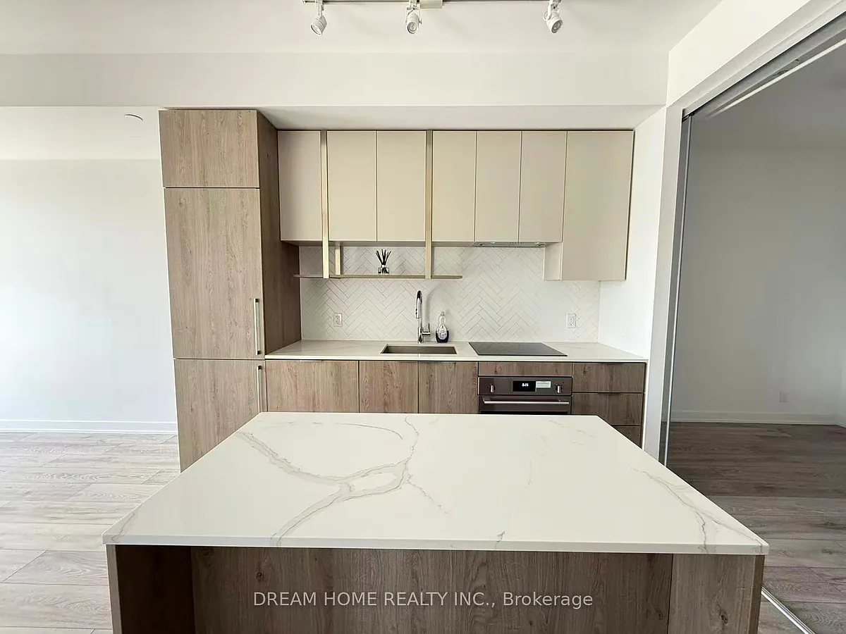 Building Photo - 15 Holmes Ave #1503