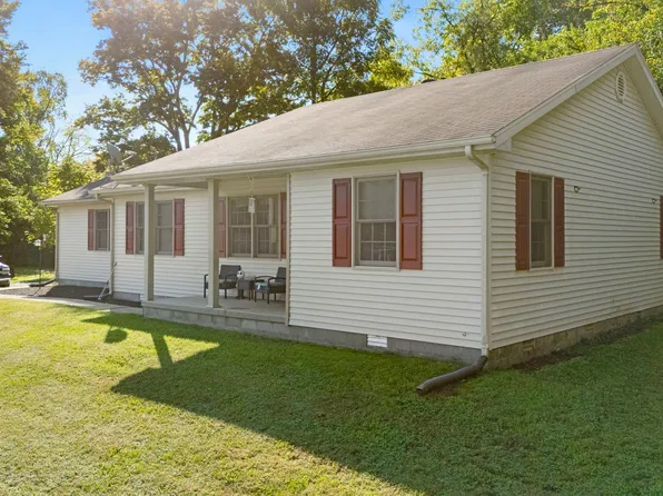 75 E Ripley St, Vernon, IN 47282