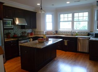 262 Drake Ave APT 4, New Rochelle, NY 10805